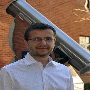 Ο κομβικός ρόλος του Ελληνα αστροφυσικού Δημήτρη Ψάλτη στη φωτογράφιση της μαύρης&nbsp;τρύπας