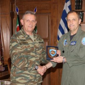 Στο Στρατάρχη της 1ης ΣΤΡΑΤΙΑΣ …Ο Αρχηγός της&nbsp;ΤΑ