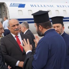 Συγκλονιστική εμπειρία η τελετή Αφής του Αγίου Φωτός στο Πανάγιο Τάφο, λέει ο&nbsp;Μπόλαρης