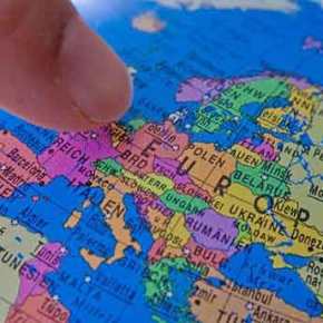 Ερευνα – κόλαφος στις Βρυξέλλες: Αβυσσαλέο το χάσμα Βορρά – Νότου – Απέτυχε η ΕΕ με το&nbsp;ευρώ