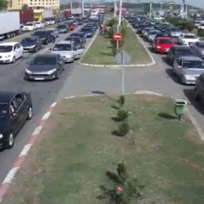 Σκόπια: Μεγάλες ουρές αυτοκινήτων προς την&nbsp;Ελλάδα