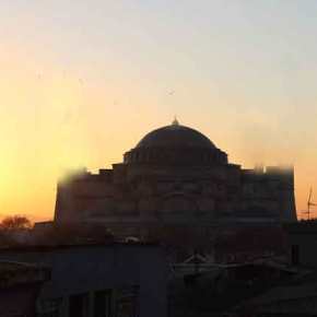 O π.Ευάγγελος Παπανικολάου για την Αγιά Σοφιά και άλλες συγκλονιστικές&nbsp;διηγήσεις