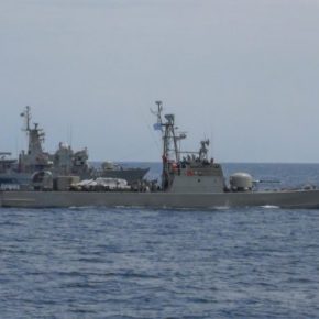 Εθνική άσκηση «Βροντή 2/19» του ΠΝ…Με συμμετοχή ΤΠΚ & Σκάφους των ΔΥΚ  23 Μαΐου 2019		slide, Άμυνα  		  86 SHARES ShareTweet    Από το Γενικό Επιτελείο Ναυτικού ανακοινώνεται ότι την Τετάρτη 22 Μαΐου 2019, διεξήχθη η εθνική τεχνική άσκηση μικρής κλίμακας «ΒΡΟΝΤΗ 2/19», με τη συμμετοχή κανονιοφόρων, πυραυλακάτου καθώς και σκάφους της&nbsp;ΔΥΚ.