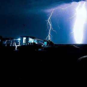 Καιρός: Καλό… χειμώνα με σφοδρές καταιγίδες και&nbsp;λασποβροχή!