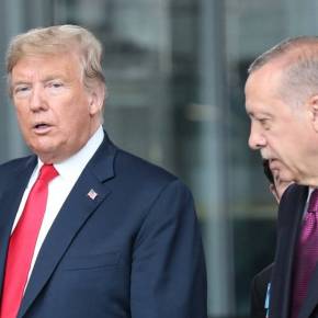 Άρθρο-κόλαφος του Bloomberg: Ο Τραμπ να παρέμβει για τις εκλογές στην Κωνσταντινούπολη