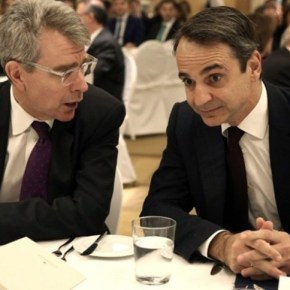 ΠΕΡΙΕΡΓΑ ΠΑΙΧΝΙΔΙΑ ΤΟΥ ΑΜΕΡΙΚΑΝΟΥ ΠΡΕΣΒΗ ΜΕ ΤΙΣ ΕΚΛΟΓΕΣ ΣΤΗΝ ΕΛΛΑΔΑ! ΜΑΓΕΙΡΕΥΕΙ ΤΑ ΔΙΚΑ ΤΟΥ ΠΟΣΟΣΤΑ&nbsp;ΚΑΙ…