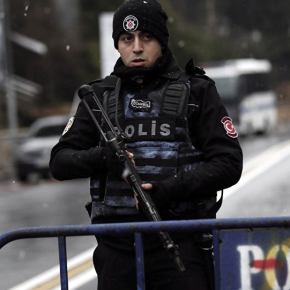 ΕΚΤΑΚΤΟ: Πυροβόλησαν αξιωματούχο της πρεσβείας της Λευκορωσίας στην Τουρκία – Περίεργο&nbsp;περιστατικό