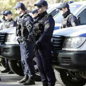 Νόμος & τάξη: Πάνοπλοι κομάντο της αστυνομίας στην Αθήνα, περιπολούν με βαρύ&nbsp;οπλισμό