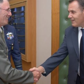 Ελλάδα-Σερβία: Ο Α/ΓΕΕΘΑ της Σερβίας στην Αθήνα&nbsp;(ΦΩΤΟ)