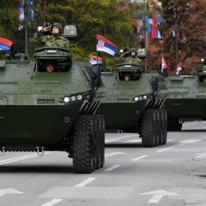 H Ρωσία έστειλε στρατιωτικό εξοπλισμό στη Σερβία: Παραδόθηκαν 10 τεθωρακισμένα στο Βελιγράδι – Κρίση ανάμεσα σε&nbsp;Ρωσία-Ρουμανία