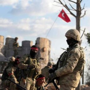 Τουρκικά «πανηγύρια» για την επίκυψη των Αμερικανών στη Συρία -Ζητωκραυγάζει ο Ερντογάν για το κέντρο επιχειρήσεων κατά των&nbsp;Κούρδων