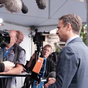 Τα κρίσιμα ταξίδια του Κυριάκου Μητσοτάκη με το βλέμμα στην οικονομία – Οι στόχοι και τα&nbsp;μηνύματα