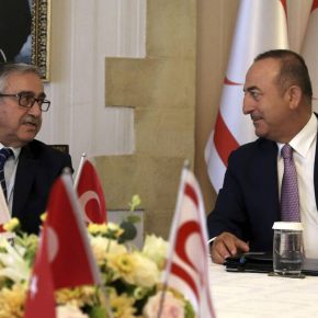 Ο Τσαβούσογλου απειλεί την Κύπρο: Μοιραστείτε το φυσικό αέριο πριν να είναι πολύ&nbsp;αργά