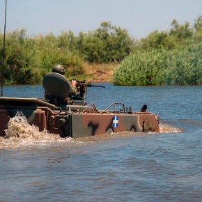 Τεθωρακισμένα οχήματα στον ΕΣ: Προβλήματα παλαιότητας και επιχειρησιακής&nbsp;απαξίωσης