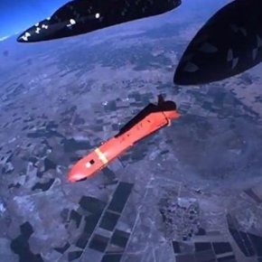 Η ΤΗΚ ετοιμάζεται για προσβολές καταφυγίων αεροσκαφών της ΠΑ: Δοκίμασε τον SOM-B2 με διατρητική&nbsp;κεφαλή