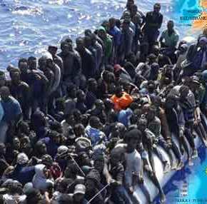 «Πάρτι» στο Αιγαίο από τους παράνομους μετανάστες: Κύματα Κονγκολέζων, Σομαλών, Αφγανών αποβιβάζονται κατά&nbsp;εκατοντάδες!