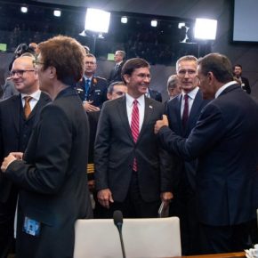 Έσπερ στον Παναγιωτόπουλο στο ΝΑΤΟ: Τα πήγες πολύ καλά στην συνάντηση με τον&nbsp;Πομπέο