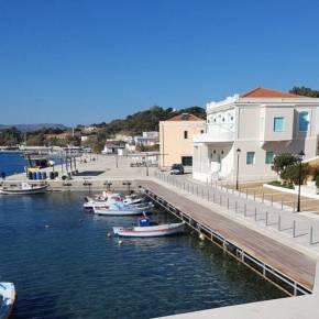 Η απάντηση των κατοίκων των Οινουσσών στους Τούρκους&nbsp;(pics)