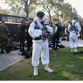 E ΟΧΙ AYTO ΠΑΕΙ ΠΟΛΥ ΡΕ ΞΕΦΤΙΛΕΣ! ΕΤΣΙ ΤΙΜΩΡΗΣΑΝ ΤΟΥΣ ΚΑΤΑΔΡΟΜΕΙΣ ΠΟΥ ΦΩΝΑΞΑΝ ΣΥΝΘΗΜΑΤΑ ΓΙΑ ΤΗΝ ΜΑΚΕΔΟΝΙΑ ΣΤΗΝ 28Η ΟΚΤΩΒΡΙΟΥ&nbsp;(;)