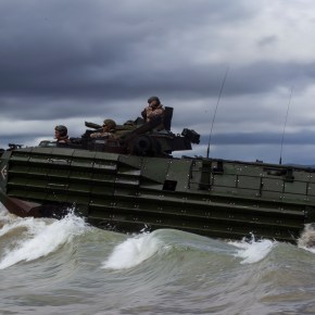 AAV-7: Πανάκεια, ή λύση ανάγκης για τους Έλληνες&nbsp;Πεζοναύτες;