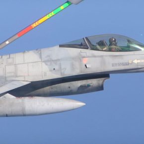 Υλοποίηση στην πράξη της αμυντικής συμφωνίας ΗΠΑ-Ελλάδας: Ανεφοδιασμός ελληνικών F-16 από αμερικανικά&nbsp;KC-10