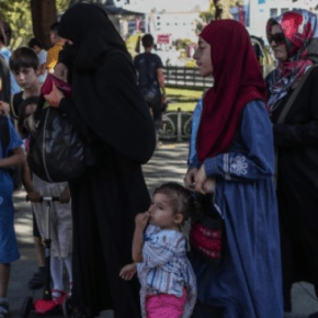 Συστηματικές μετακινήσεις μεταναστών στην Κύπρο από Τουρκία – Σε κατάσταση συναγερμού η&nbsp;Λευκωσία!