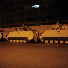 Έφτασαν τα πρώτα αιγυπτιακά T-72 και Μ113 για την επίθεση στην Τρίπολη: Στην διάθεση του «Εθνικού Στρατού της&nbsp;Λιβύης»