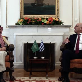 Συνάντηση του Νίκου Δένδια με τον ΥΠΕΞ της Σαουδικής Αραβίας – Στο τραπέζι οι ελληνικοί&nbsp;Patriot