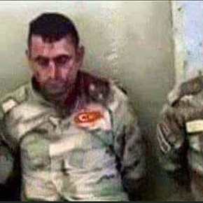 Είναι αυτοί οι τρεις Τούρκοι αξιωματικοί που συνέλαβε ο συριακός&nbsp;Στρατός;