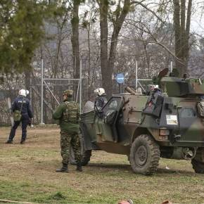 Έβρος: Έκρυθμη η κατάσταση – Χιλιάδες μετανάστες «πολιορκούν» τα σύνορα – Ενισχύονται οι&nbsp;δυνάμεις