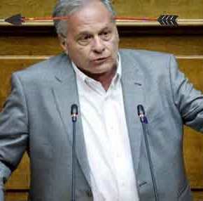 ΑΥΤΟΙ ΕΙΝΑΙ…!!! Βουλευτής ΣΥΡΙΖΑ για τον «τοξοβόλο του Συντάγματος»: «Σιγά τον εγκληματία»&nbsp;(βίντεο)