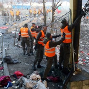 Το Βερολίνο… προετοιμάζει: «Η Ελλάδα αντιμέτωπη με την καταστροφή – Εκατομμύρια αλλοδαποί έρχονται για να&nbsp;μείνουν»!