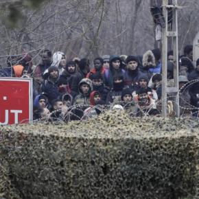 Κλεφτοπόλεμος και συγκρούσεις στα σύνορα – Καταφθάνουν συνεχώς μετανάστες από την Τουρκία