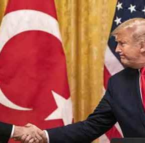 Οι ΗΠΑ «ξελασπώνουν» την Τουρκία; Συζητήσεις για οικονομική βοήθεια μέσω&nbsp;FED