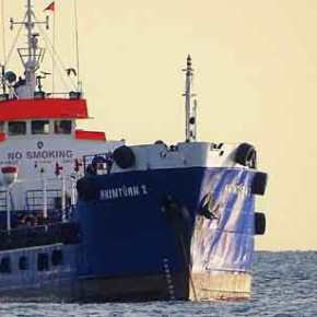 ΤΩΡΑ… Σε συνεχή παρακολούθηση από το ΛΣ τουρκικό πλοίο που μεταφέρει παράνομους&nbsp;μετανάστες