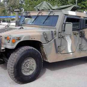 Το θηριώδες Hummer του Δ’ Σώματος Στρατού που θωρακίζει τα σύνορά&nbsp;μας