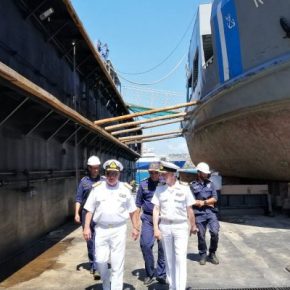 Επίσκεψη του Α/ΓΕΝ Στέλιου Πετράκη στον Ναύσταθμο της Κρήτης&nbsp;(ΦΩΤΟ)