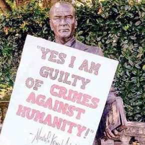 Πανό στο άγαλμα του Ατατούρκ στην Ουάσιγκτον γράφει: «Ναι, είμαι ένοχος για εγκλήματα κατά της&nbsp;ανθρωπότητας»