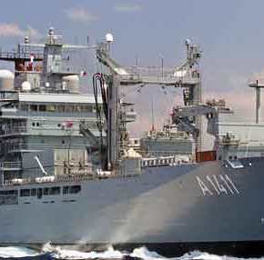 Ύποπτα παιχνίδια Γερμανών και Τούρκων στο Αιγαίο: Γερμανικό πολεμικό μετέφερε στη Λέσβο δεκάδες&nbsp;αλλοδαπούς