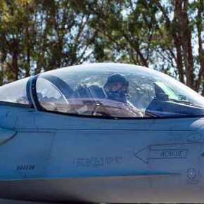 Σε αποστολή εναέριας μάχης ο Α/ΓΕΑ&nbsp;(pics)