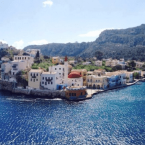 Σαν σήμερα: Οι ελληνικές αρχές εγκαθίστανται επίσημα στο&nbsp;Καστελόριζο