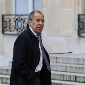 Μητσοτάκης: Ταραξίας που καταπατά τη διεθνή νομιμότητα η Τουρκία – Λαβρόφ: Έτοιμοι να συμβάλουμε στην&nbsp;ομαλοποίηση