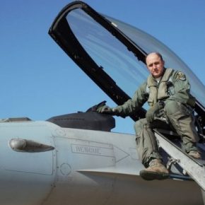 A/ΓΕΑ: Ο Αντιπτέραρχος Μπλιούμης στην 116 Πτέρυγα Μάχης – «Πέταξε» με μαχητικά F-16&nbsp;[pics]