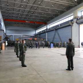 ΓΕΕΘΑ: Απονεμήθηκαν τα πρώτα πτυχία χειριστών ελικοπτέρων NH-90 TTH της Μονάδας Αεροπορικών Ειδικών Επιχειρήσεων&nbsp;(pics)