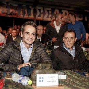 Στους τρεις δημοφιλέστερους υπουργούς ο ΥΕΘΑ Ν.&nbsp;Παναγιωτόπουλος