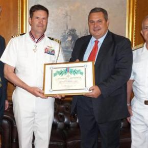 Πρώην Αμερικανός ΑΚΑΜ στην Ελλάδα για φρεγάτες: »Οι ζητιάνοι δεν έχουν δικαίωμα&nbsp;επιλογής!»