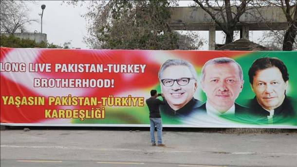 thumbs_b_c_272a7db15afc1570fd474a029b2af70d