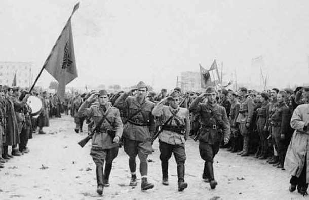 b42f32e9_51f7ebdde5ef7c3583e702133a8ebacce95711ed