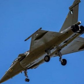 Ιδού το πρώτο Rafale της Πολεμικής Αεροπορίας με ελληνικά&nbsp;χρώματα