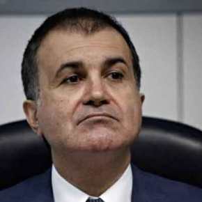 Παραλήρημα Τσελίκ: Το ελληνικό λιμενικό βυθίζει σκάφη σε Αιγαίο και&nbsp;Μεσόγειο